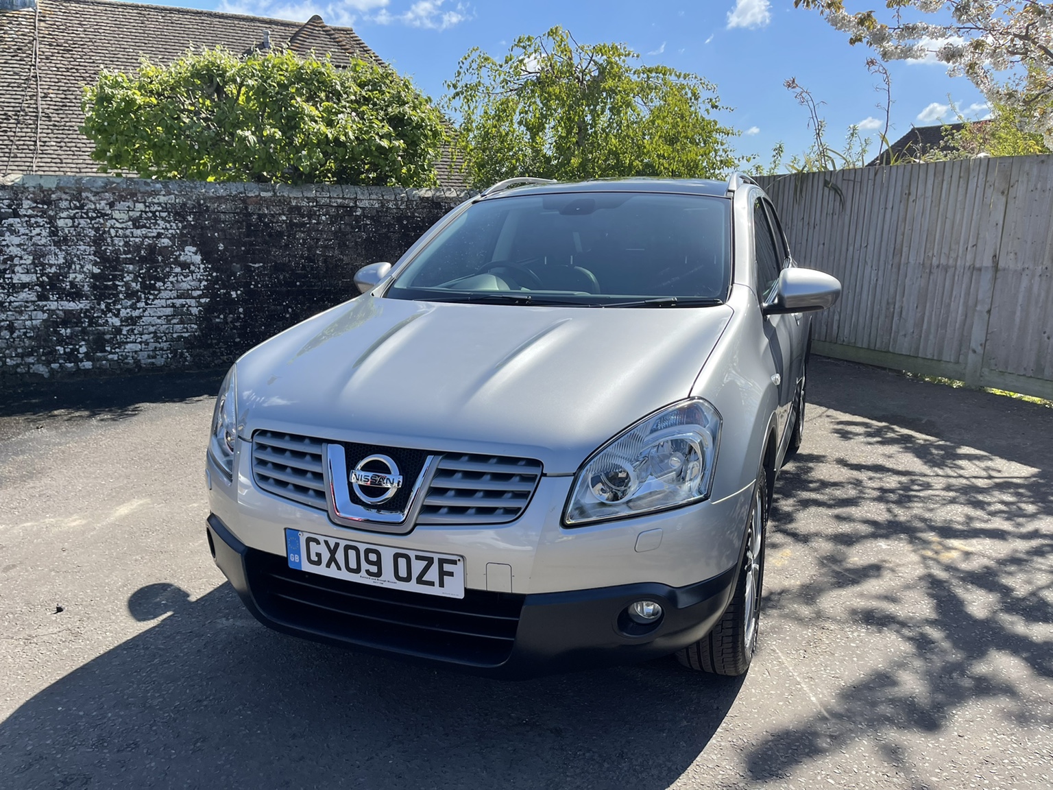 Nissan Qashqai 2.0 Tekna 5dr 2009