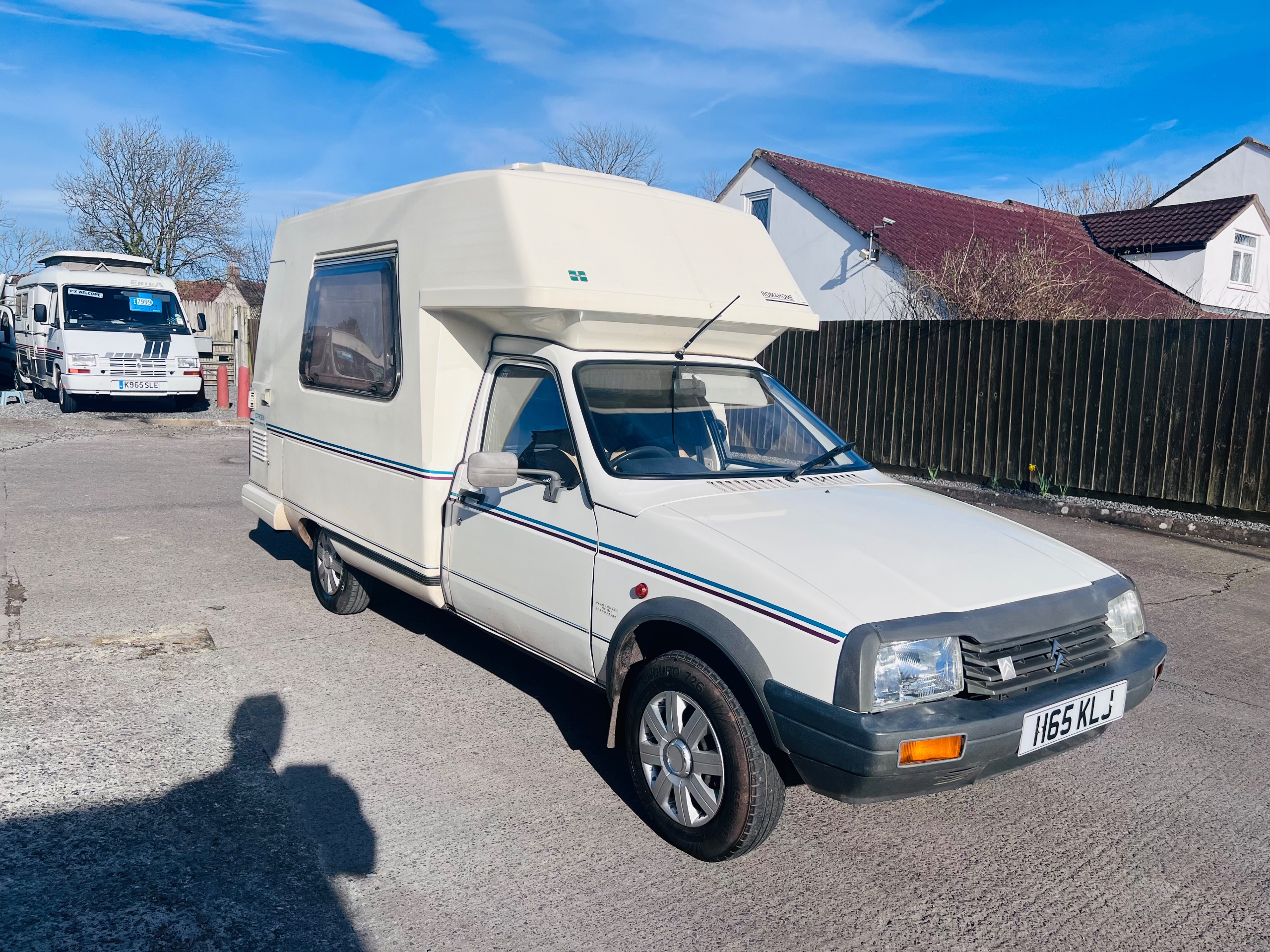 1991 Romahome Hytop White