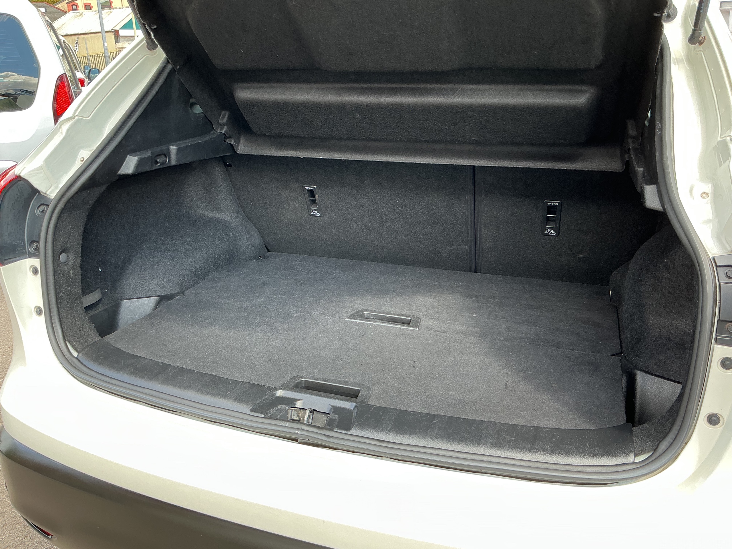 2016 66 NISSAN QASHQAI