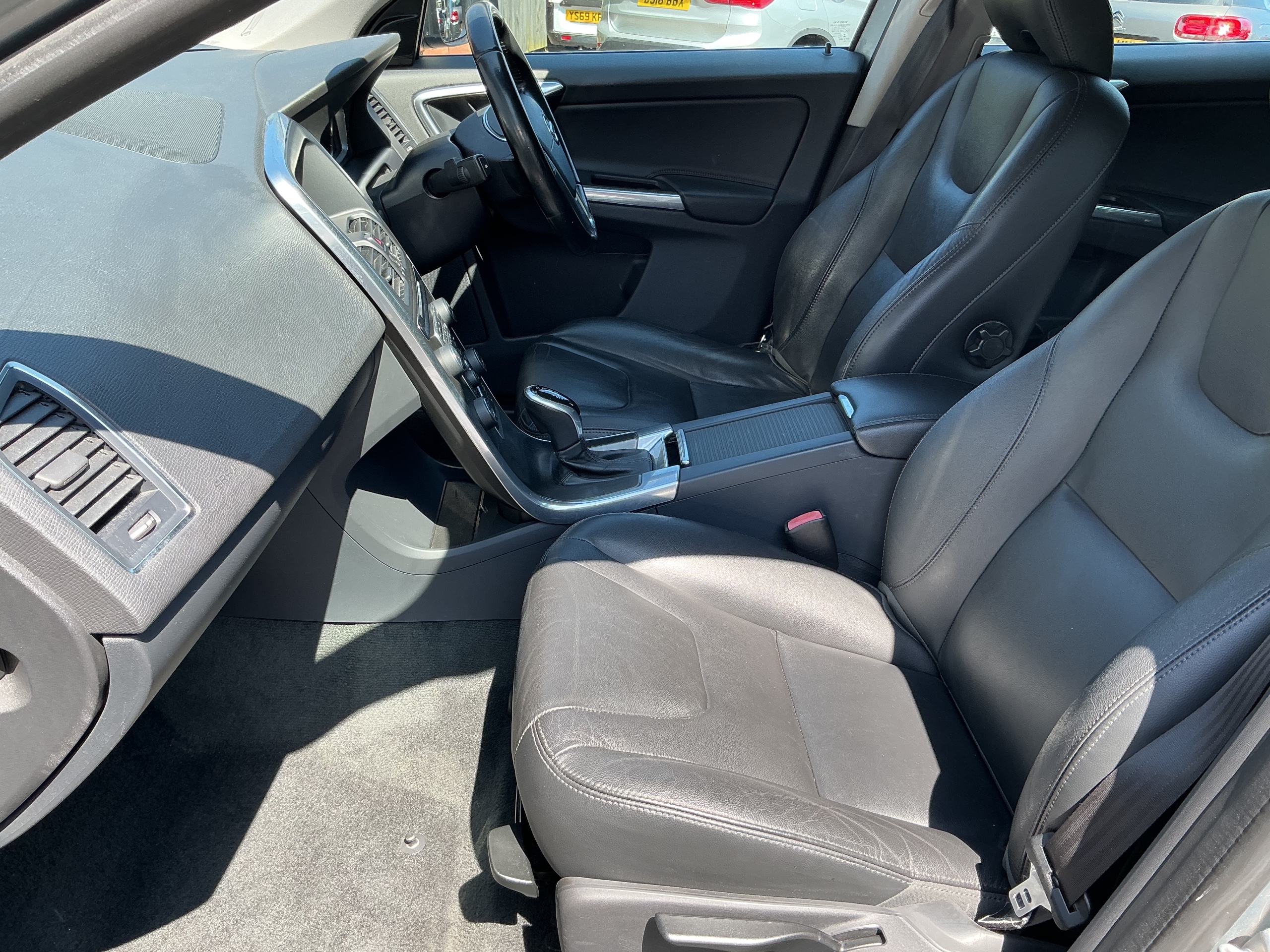 2014 14 VOLVO XC60