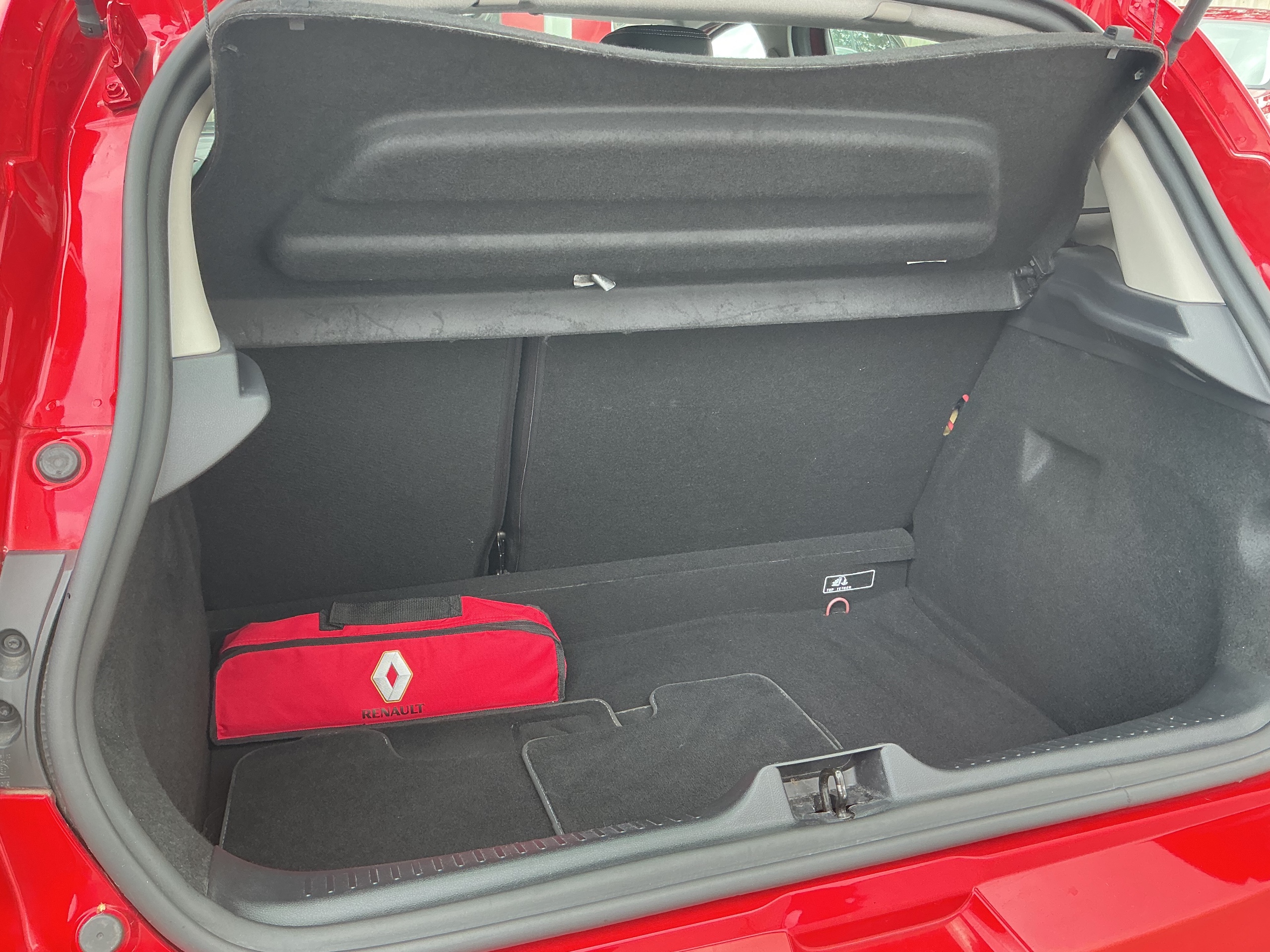 2018 18 RENAULT CLIO
