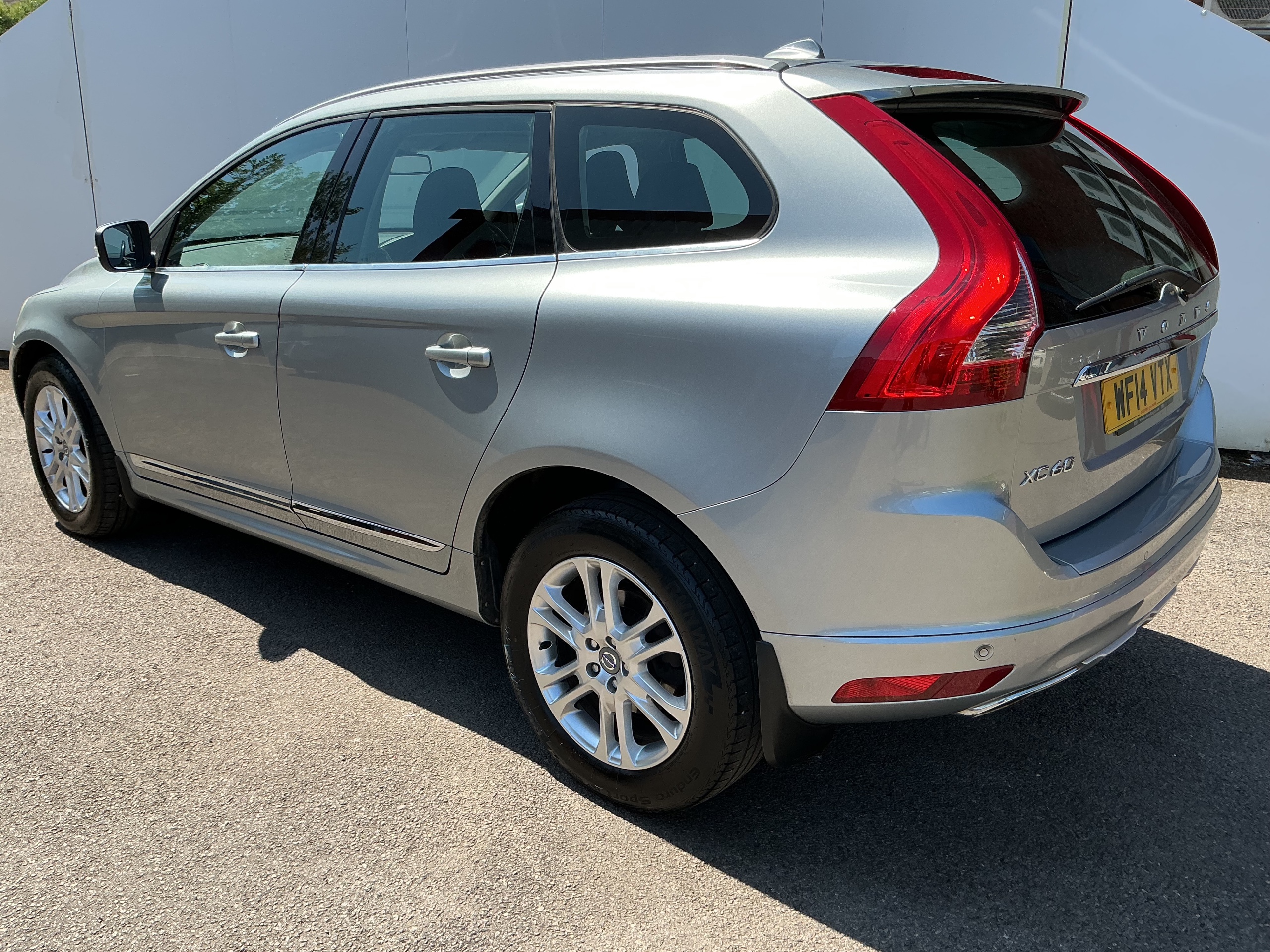 2014 14 VOLVO XC60