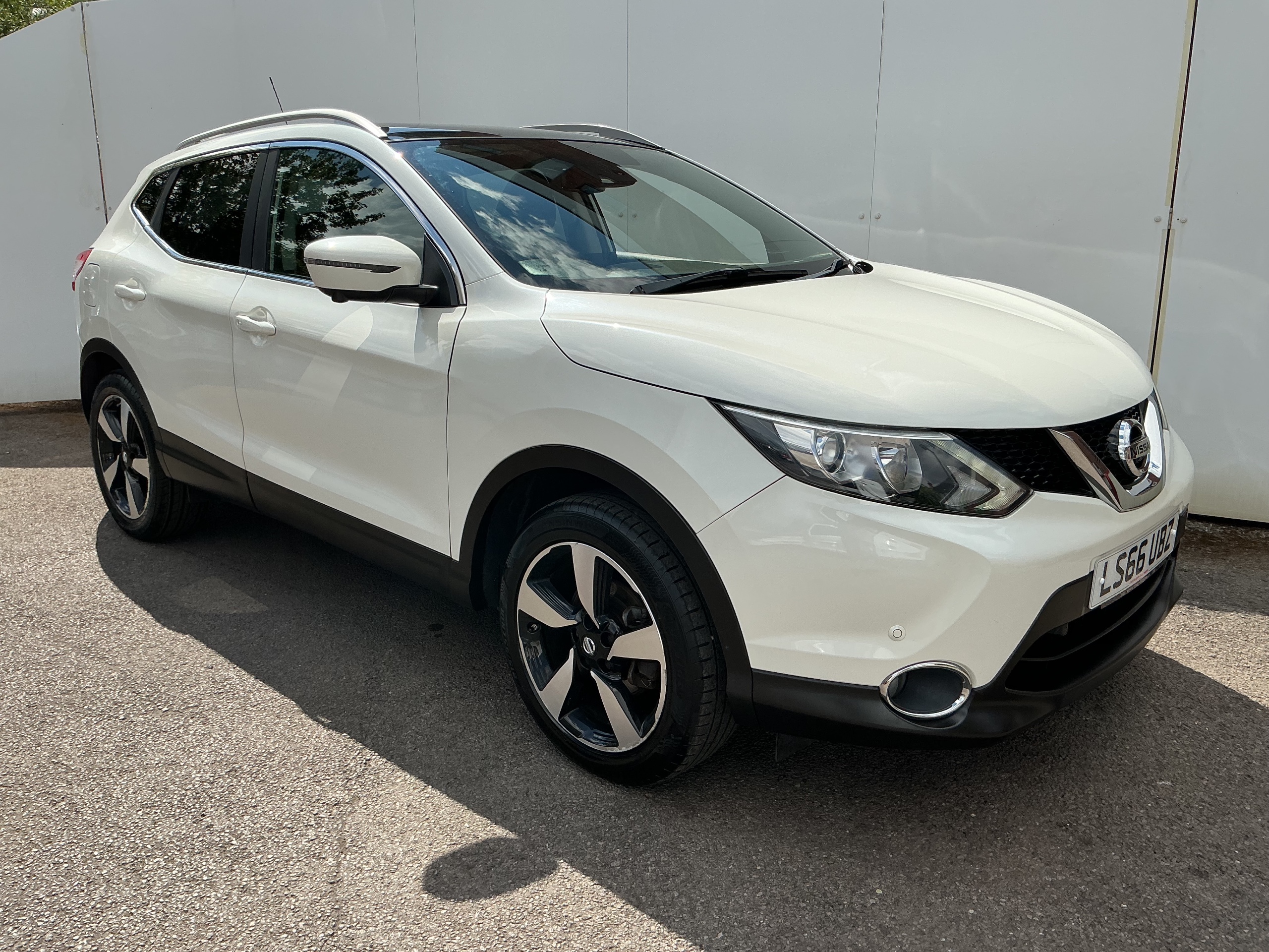 2016 66 NISSAN QASHQAI