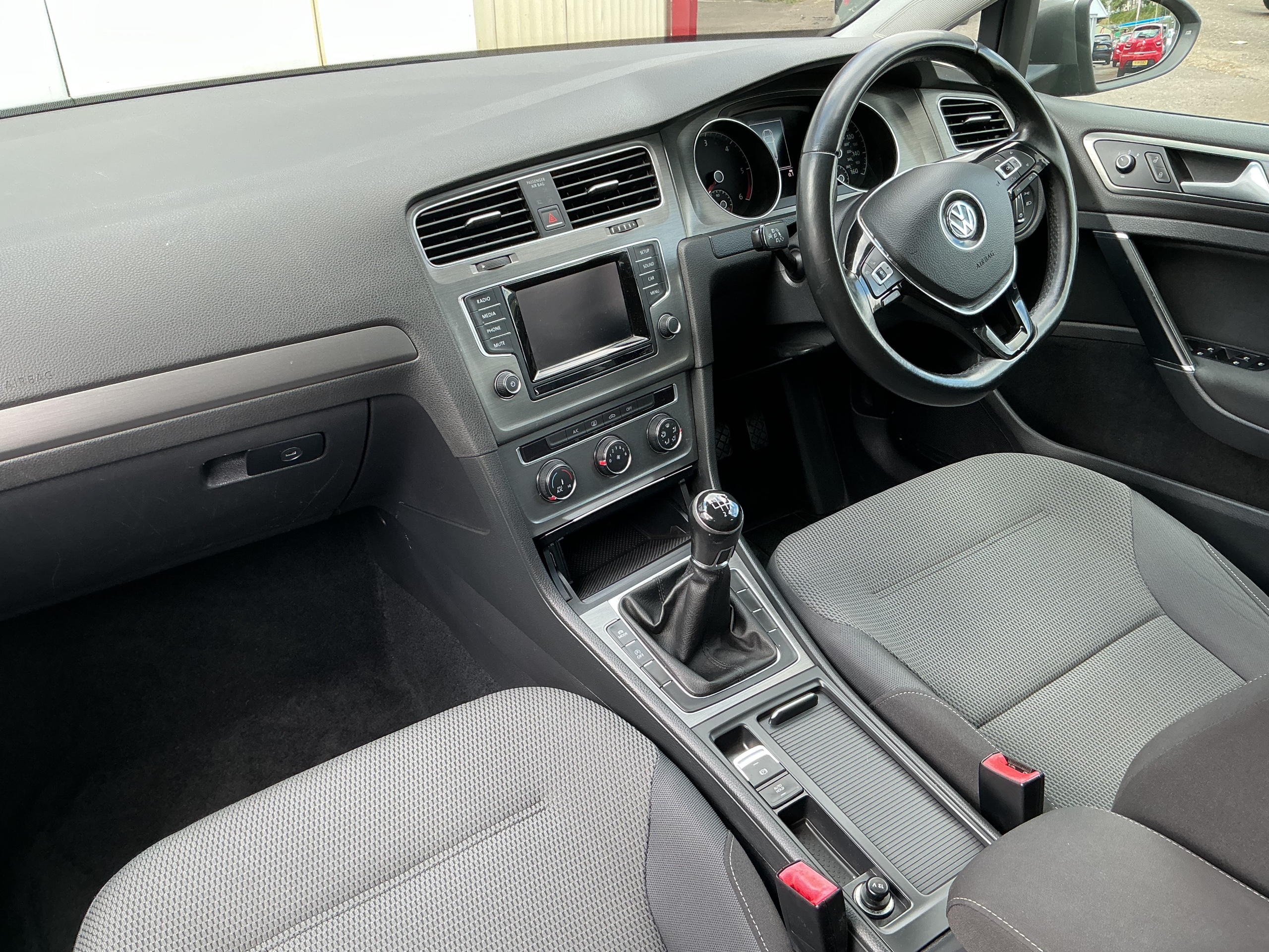 2013 63 VOLKSWAGEN GOLF
