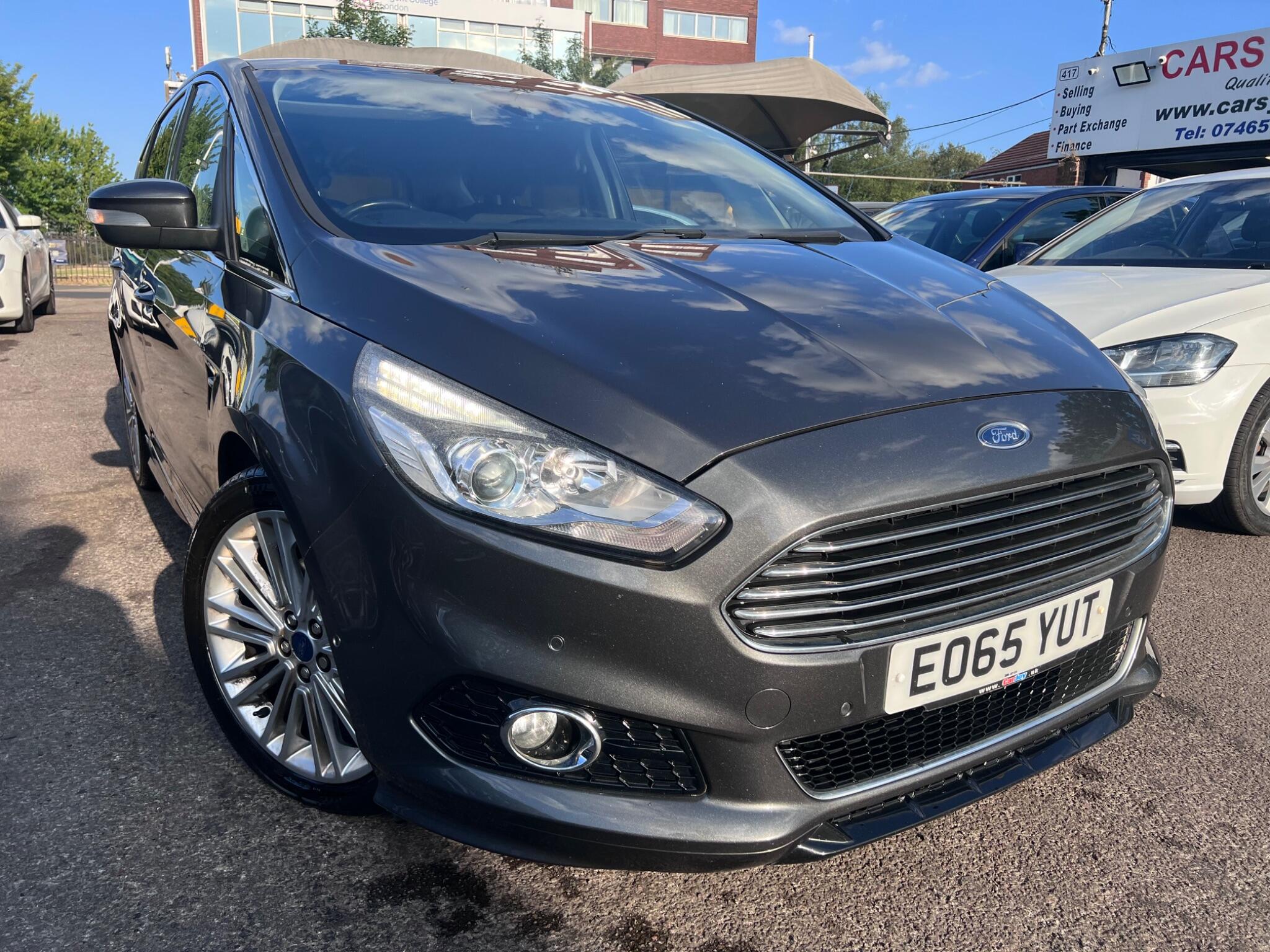Ford S-Max