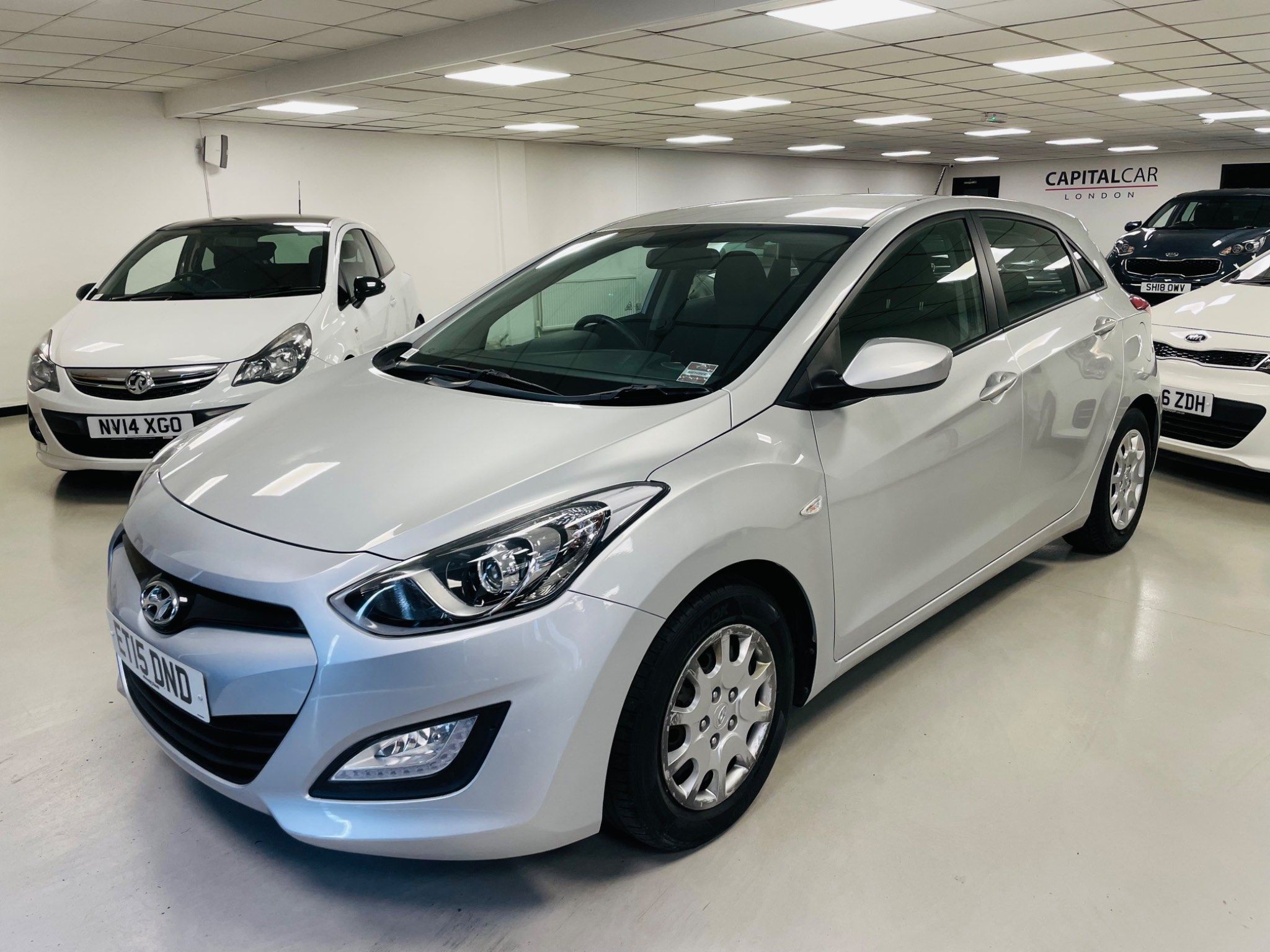 Hyundai i30 CLASSIC 5-Door 2015