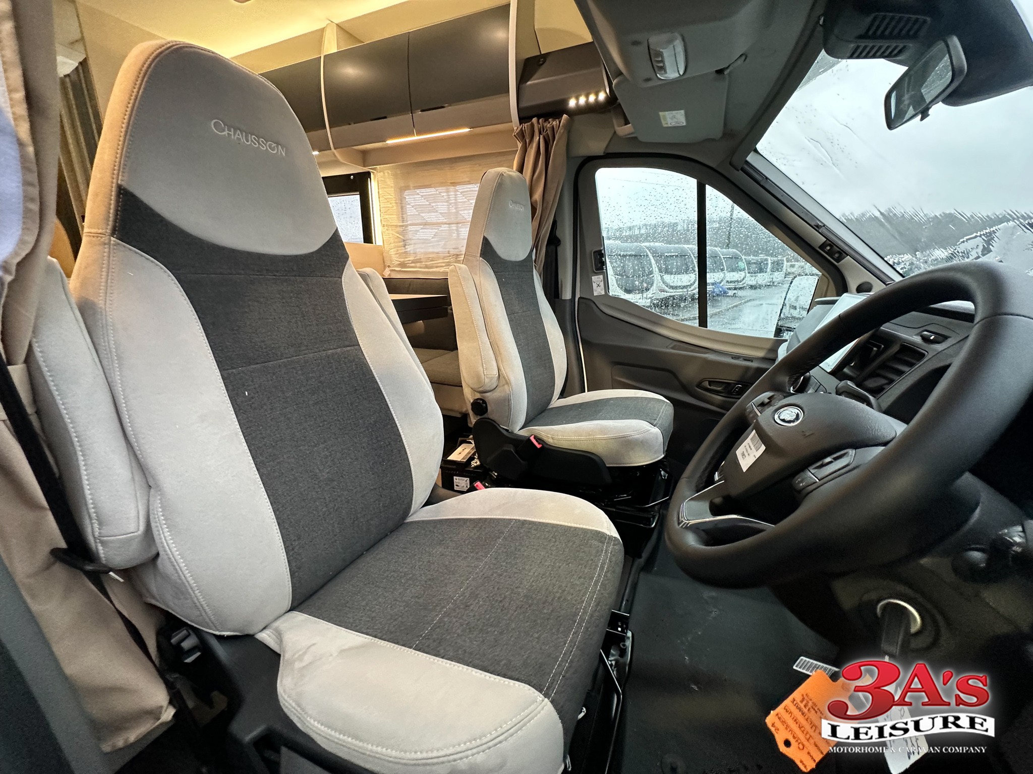  2024 Chausson Titanium 