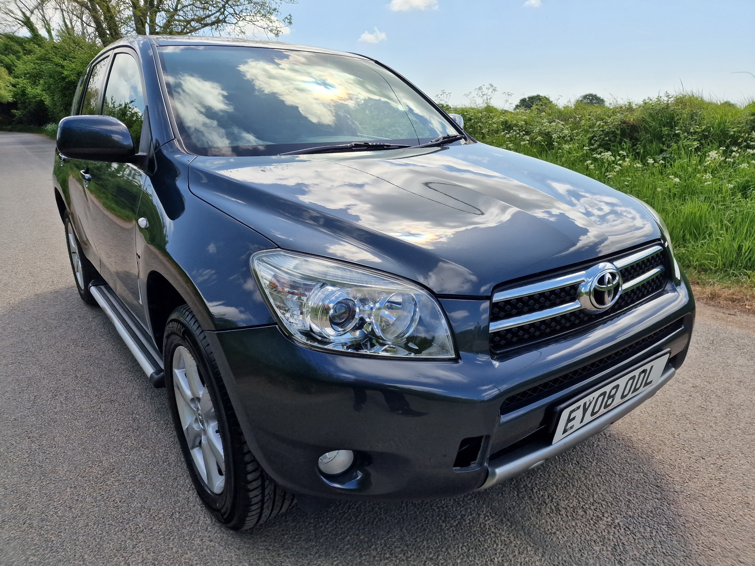 Toyota RAV-4 2.0 VVT-i XT-R 5dr Auto 2008