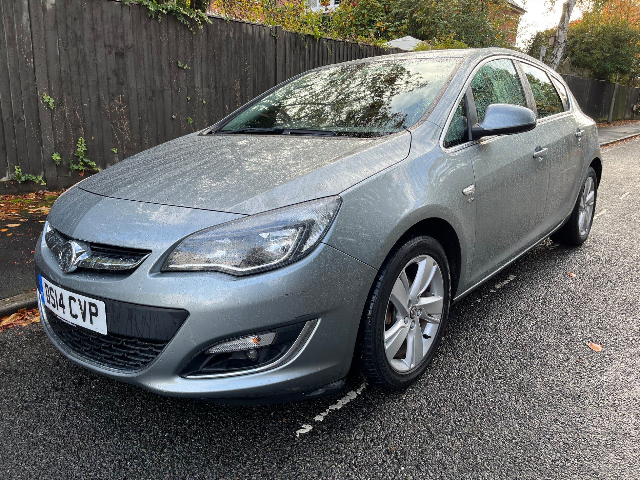 Vauxhall Astra 1.6i 16V SRi 5dr 2014