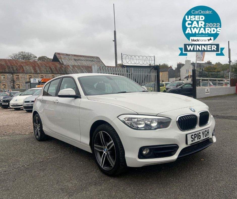 BMW 1 Series 118D SPORT 5-Door 2016