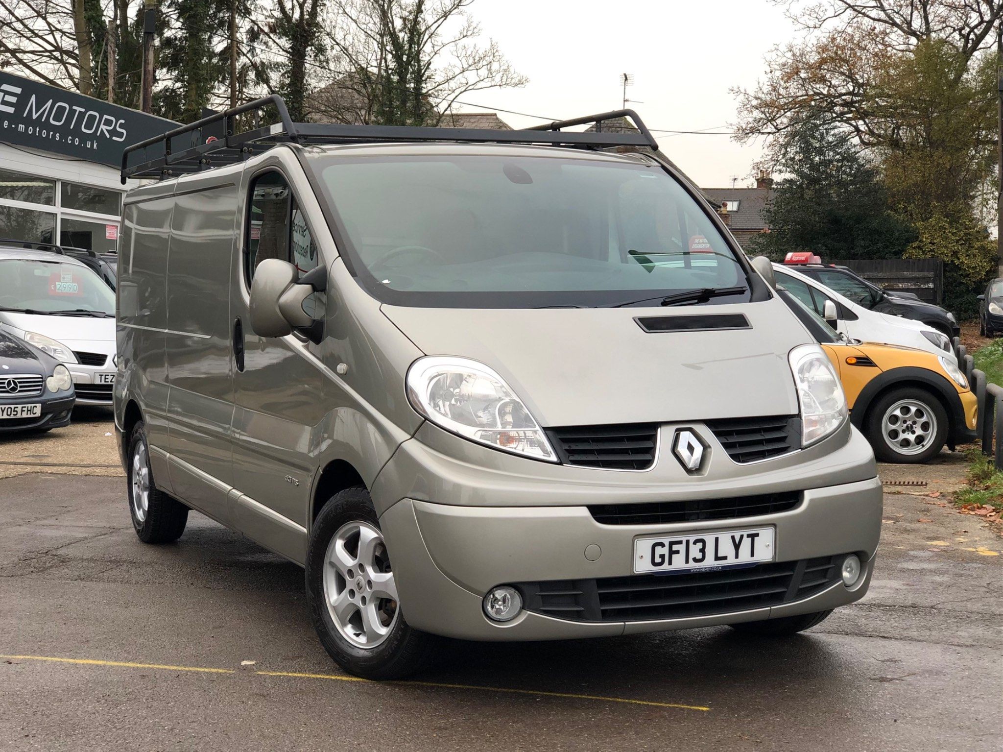 Renault Trafic LL29 SPORT DCI S/R P/V 2013