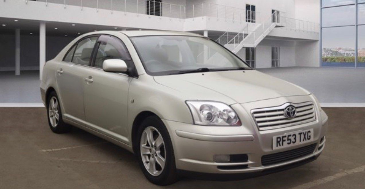 Toyota Avensis T3-X VVT-I 5-Door 2003