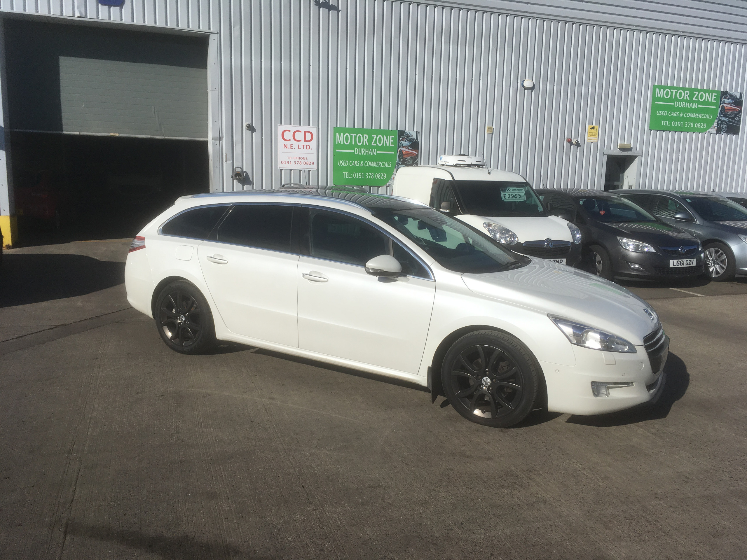 Peugeot 508 ALLURE SW HDI 5-Door 2013