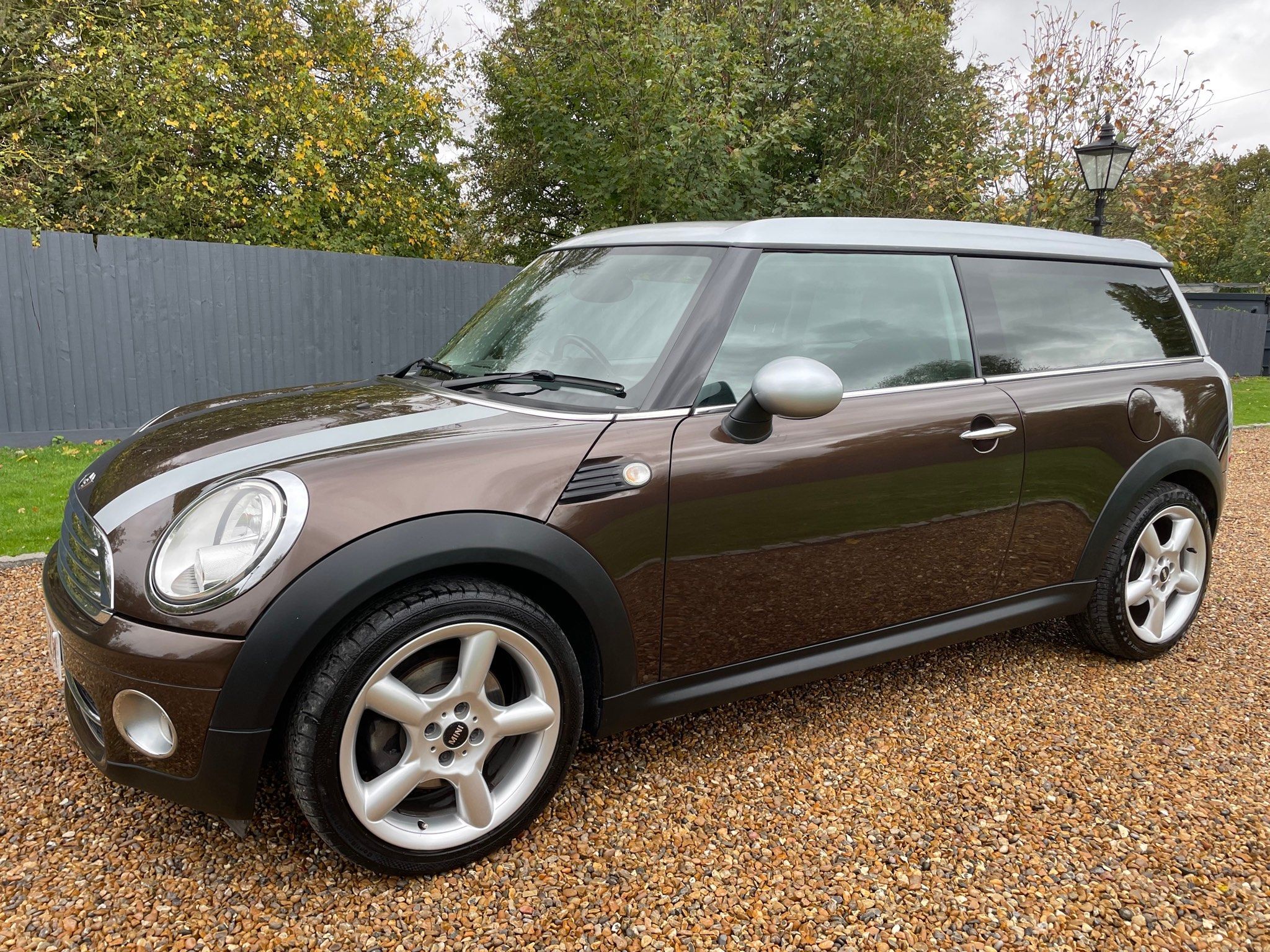 Mini Cooper COOPER D 5-Door 2010