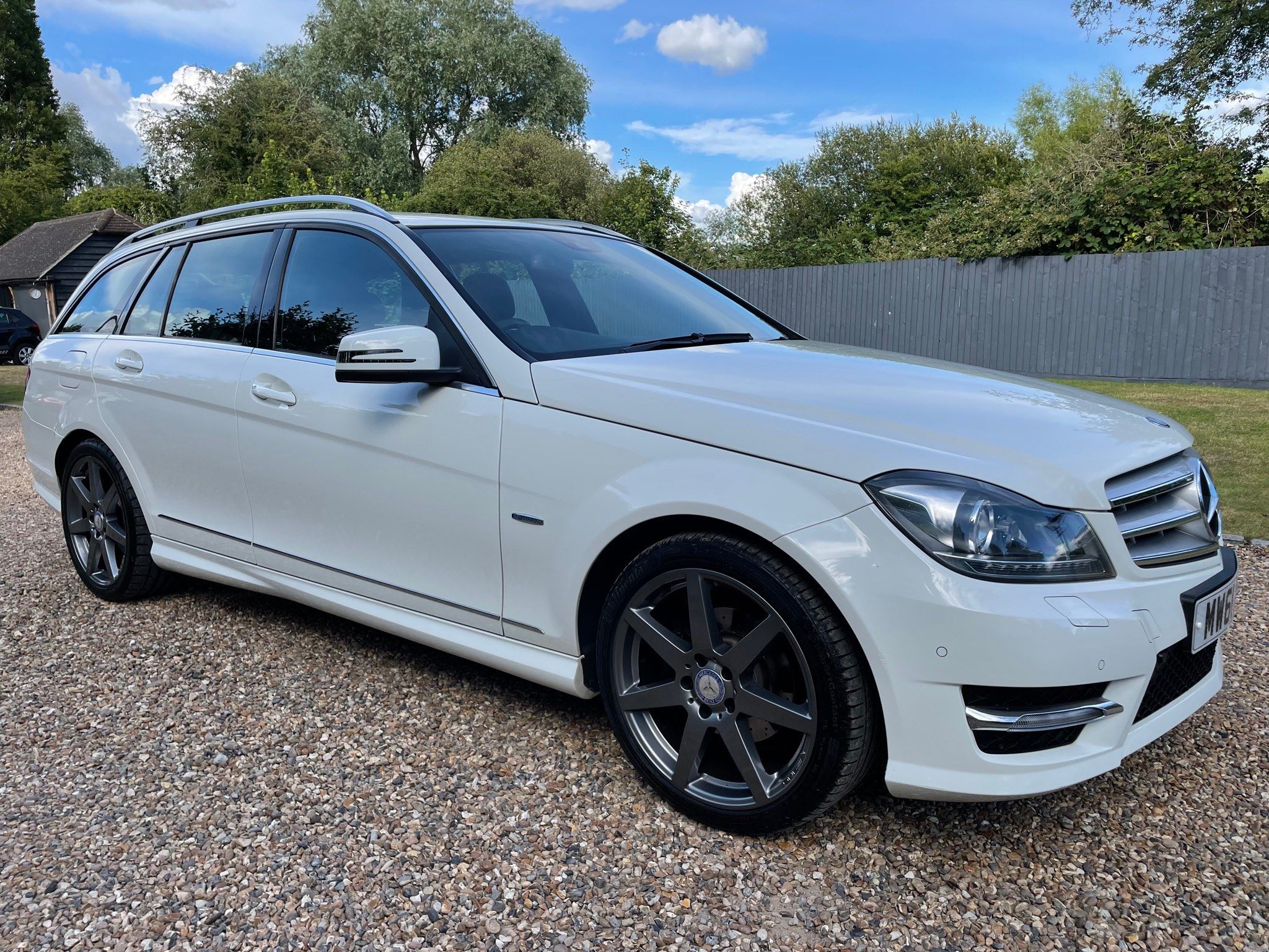 Mercedes-Benz C Class C180 BLUEEFFICIENCY SPORT EDITION 125 5-Door 2012