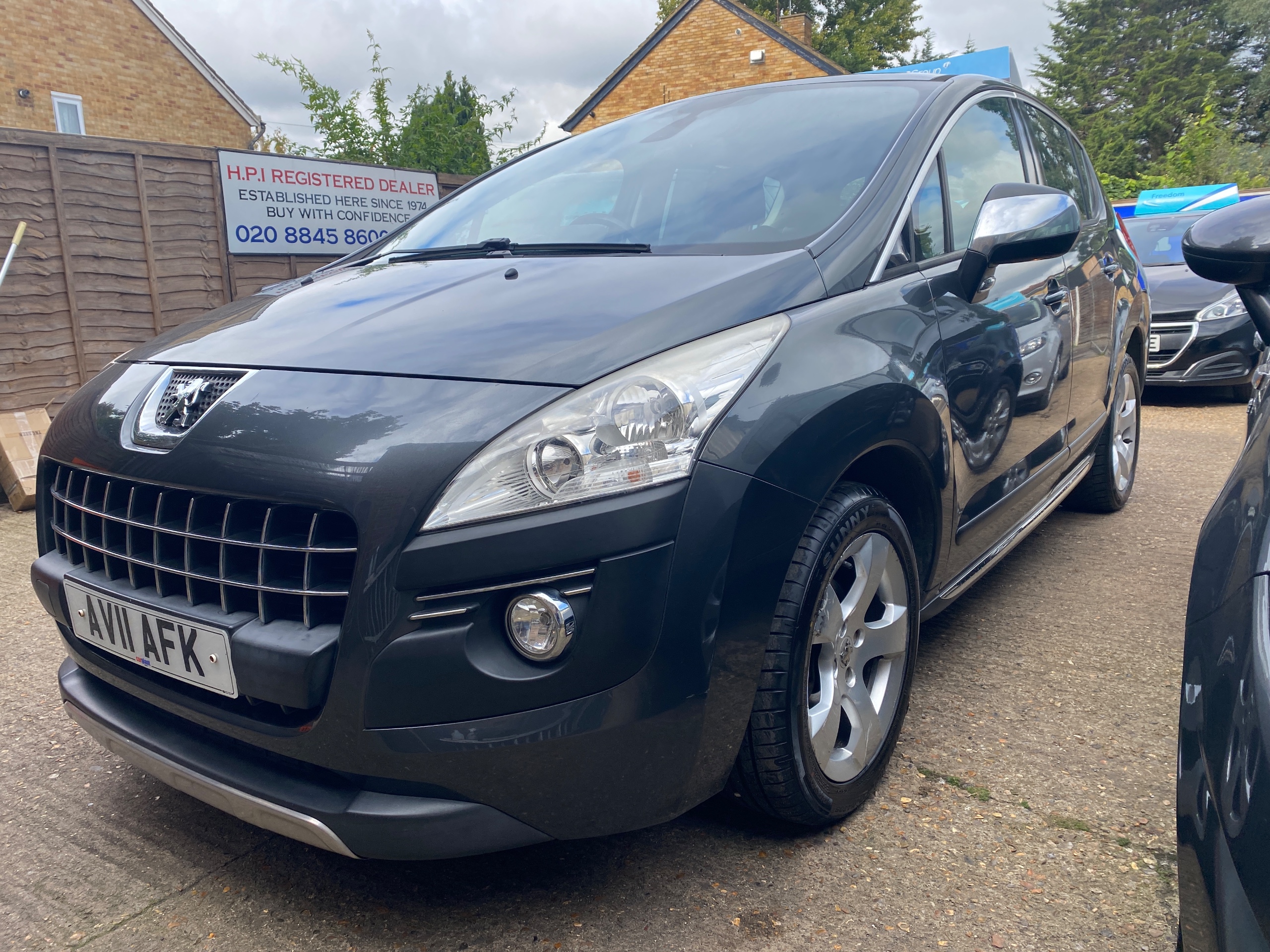 Peugeot 3008 1.6 HDi 112 Exclusive 5dr EGC 2011