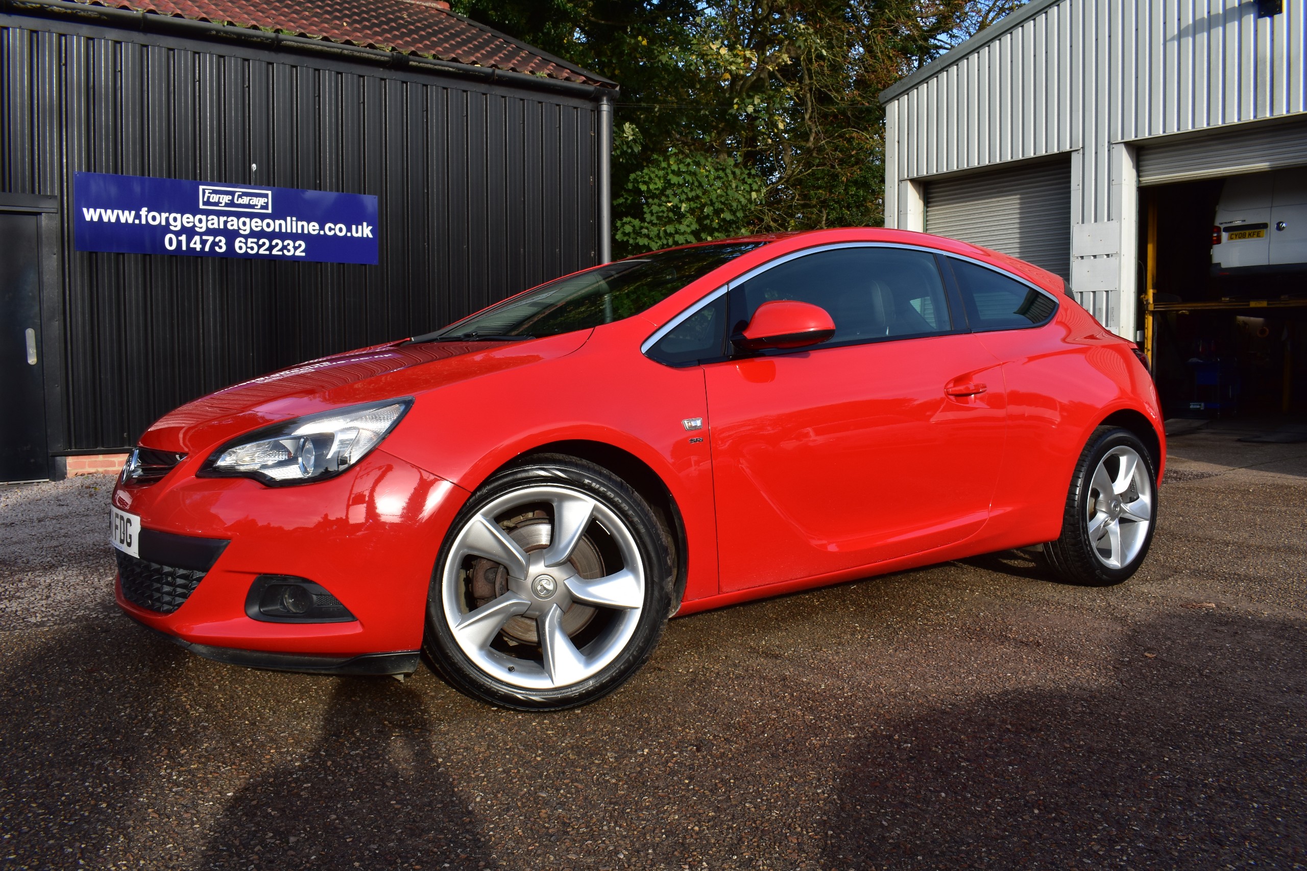 Vauxhall Astra 1.6T 16V SRi 3dr 2011