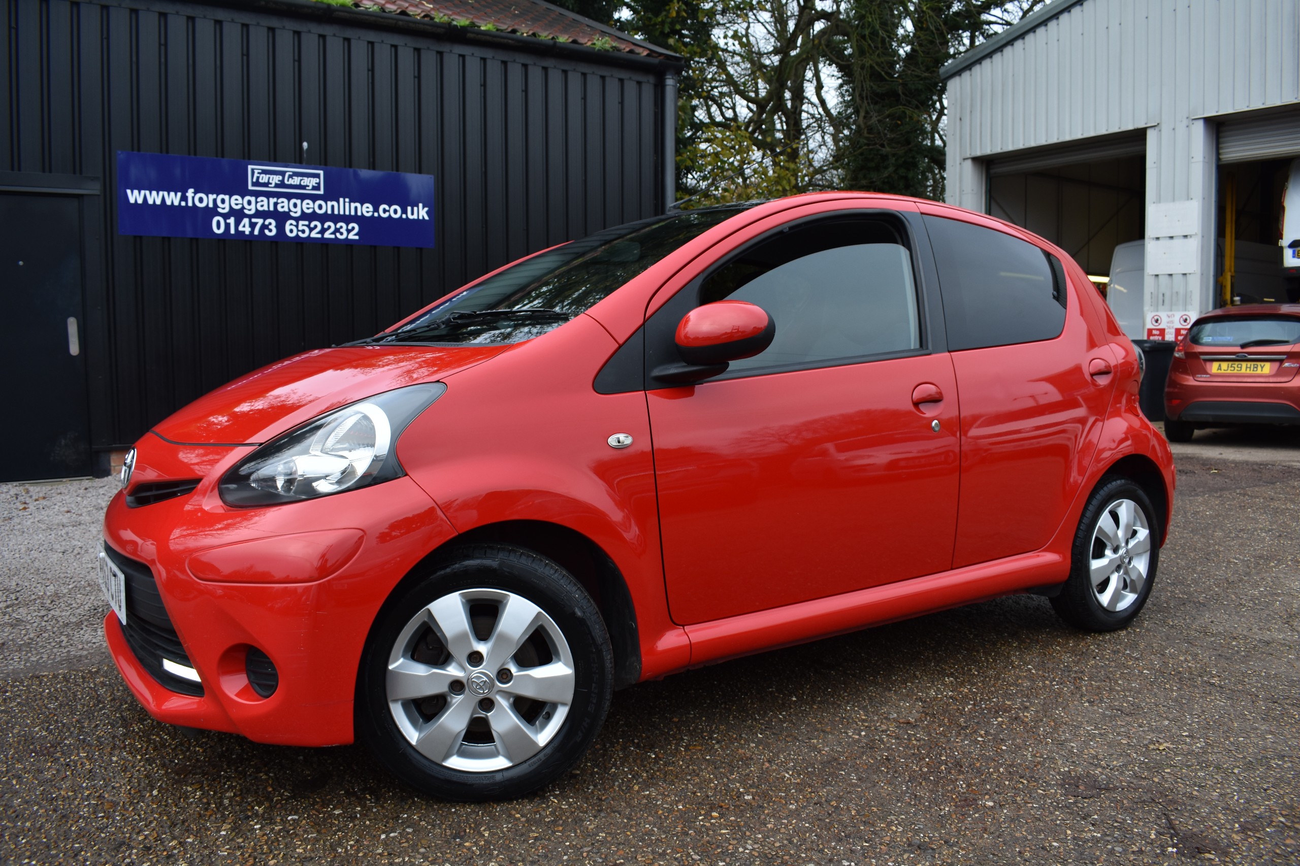 Toyota Aygo 1.0 VVT-i Move with Style 5dr 2013