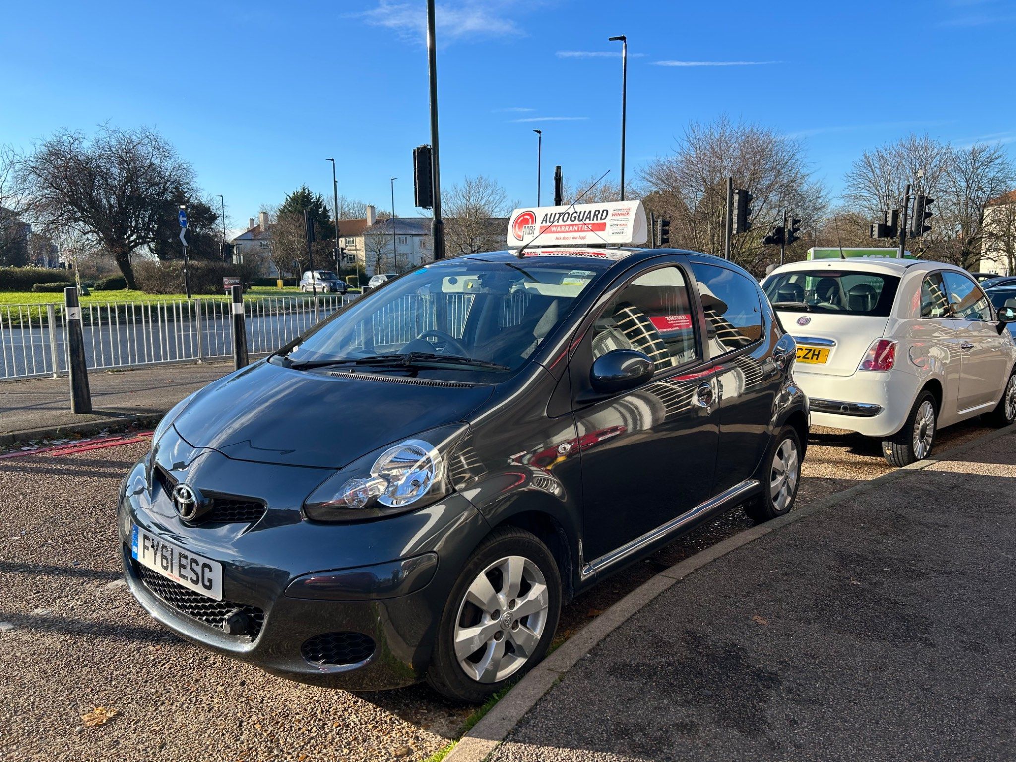 Toyota Aygo VVT-I GO 5-Door 2011