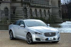 Jaguar XJ Review