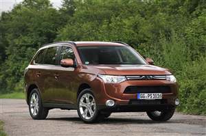 Mitsubishi Outlander Reviews