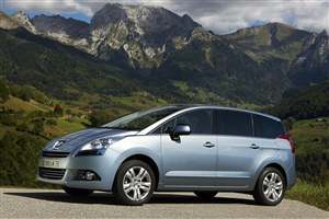 Peugeot 5008 review