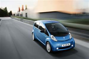 Peugeot iOn Review
