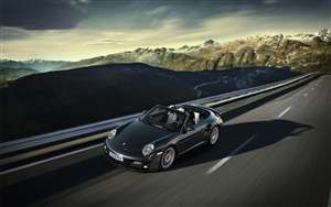 Porsche 911 Review