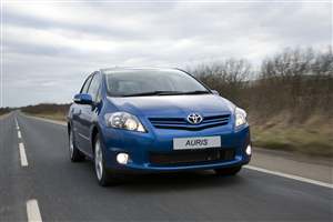 Toyota Auris Review