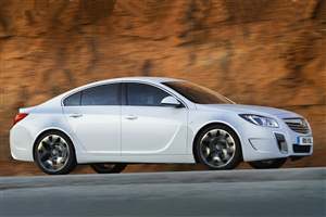 Vauxhall Insignia Review