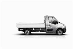 Nissan launches NV400
