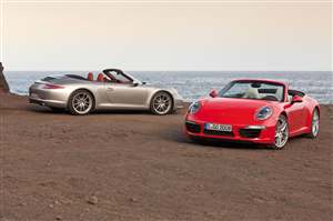 911 Cabriolet goes topless