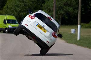 Nissan prepare for Goodwood