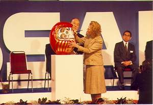 Nissan mark 25 years in UK