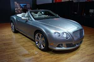 Bentley V8 can run as a V4