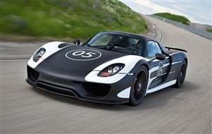 Plug-in Porsche hits road