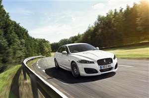 174mph Jaguar XFR