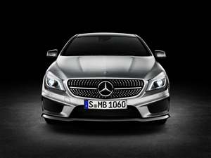 Mercedes shows CLA in Detroit
