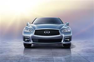 Infiniti Q50 unveiled