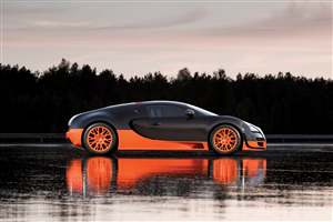 Bugatti Veyron regains record