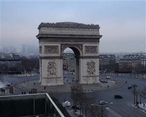 Paris car ban lifted