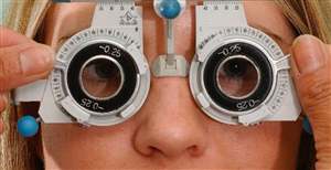 Drivers: Mandatory eye tests?