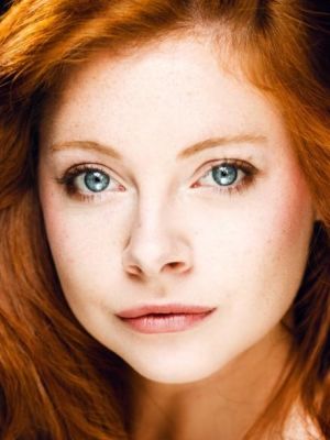 Elena Valentine