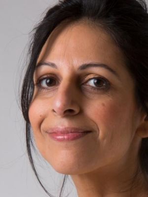 Kimi Gill