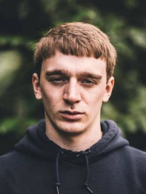 Elliott Smart