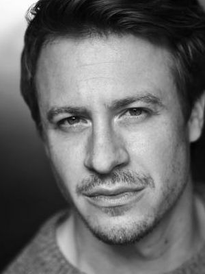 Paul Reynolds, Actor, London