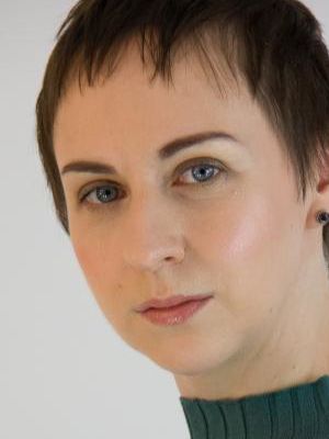 Lora Moss