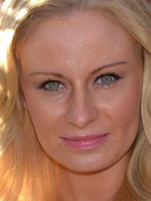 Tanya Thomson