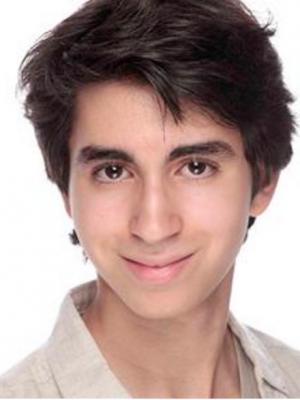 Dariush Asadi
