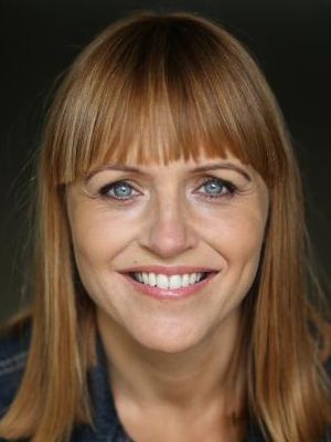 Lorraine Hodgson